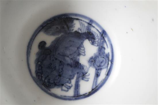 Two Chinese Ming blue and white bowls, Zhangzhou kilns, D. 11cm